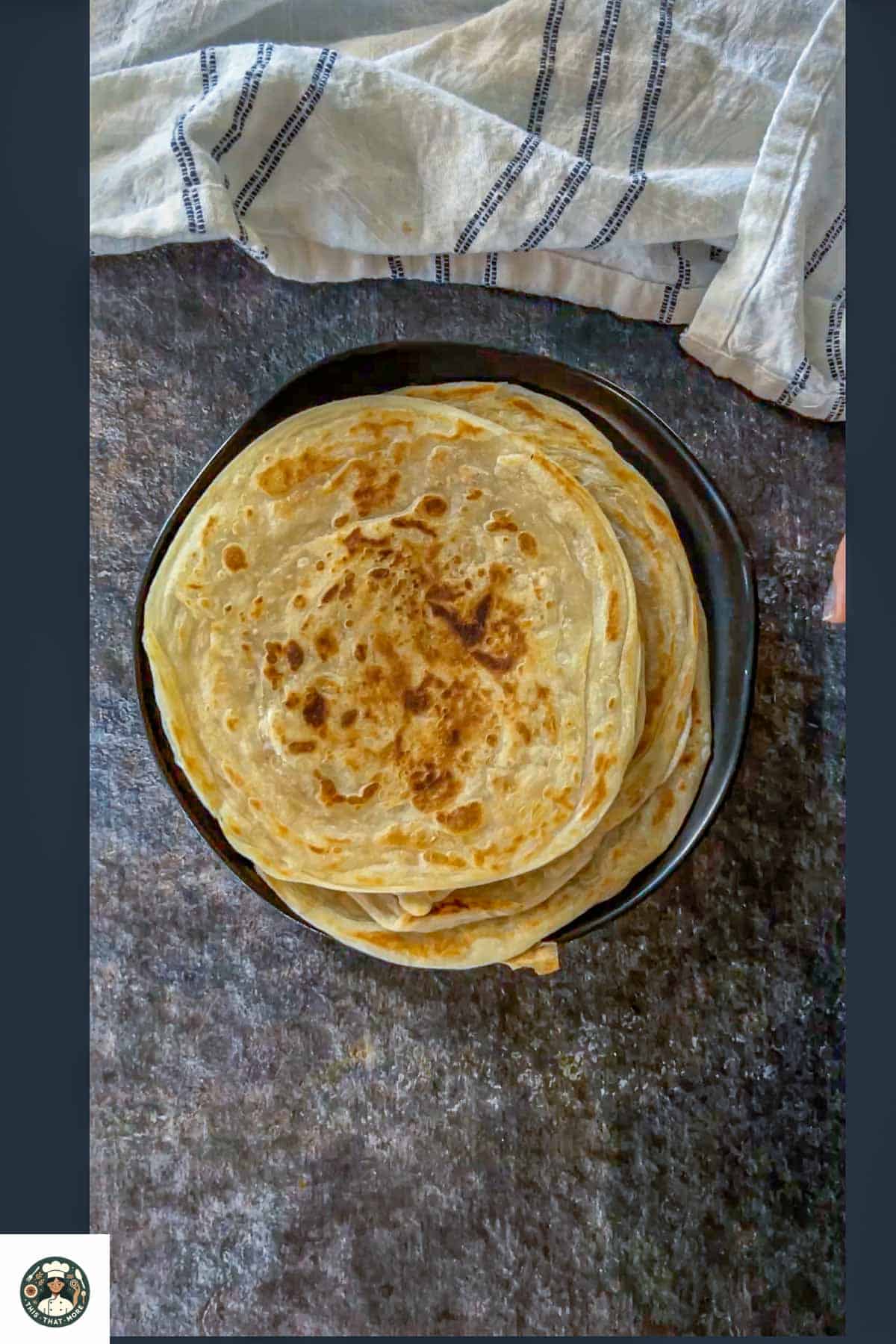 Cook the parantha until both the sides are crispy & flaky.
