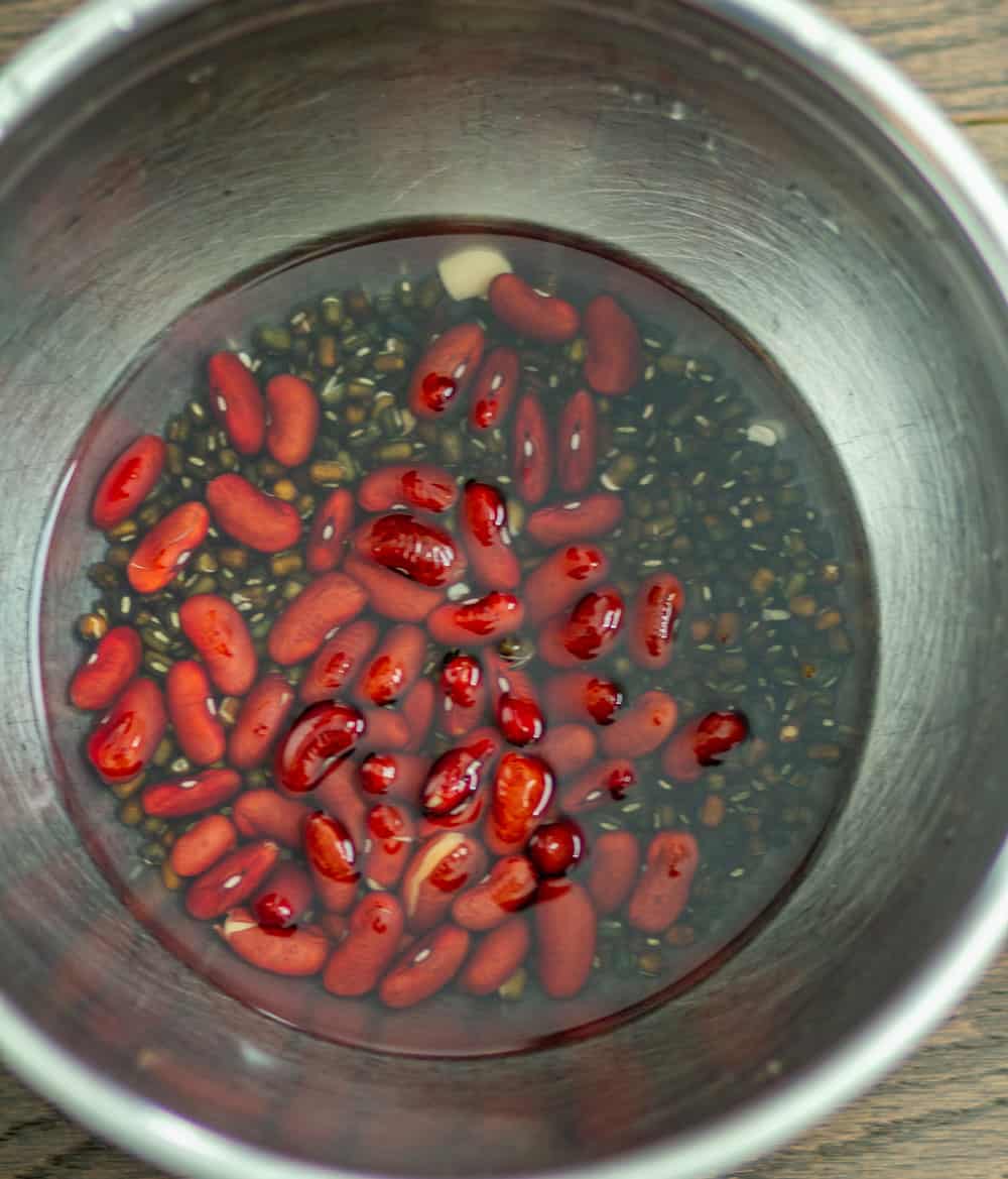 soak black lentils & red kidney beans for 6-8 hours.