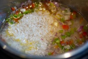 add rinsed rice and water to the pot