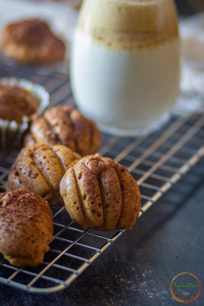 PUMPKIN MUFFINS