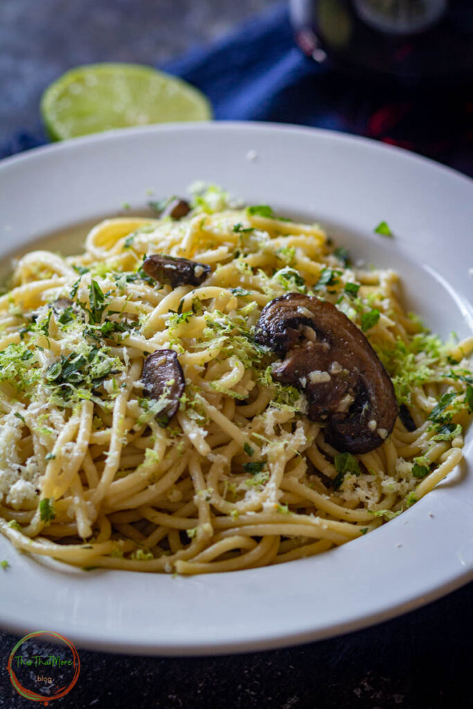MUSHROOM GARLIC SPAGHETTI