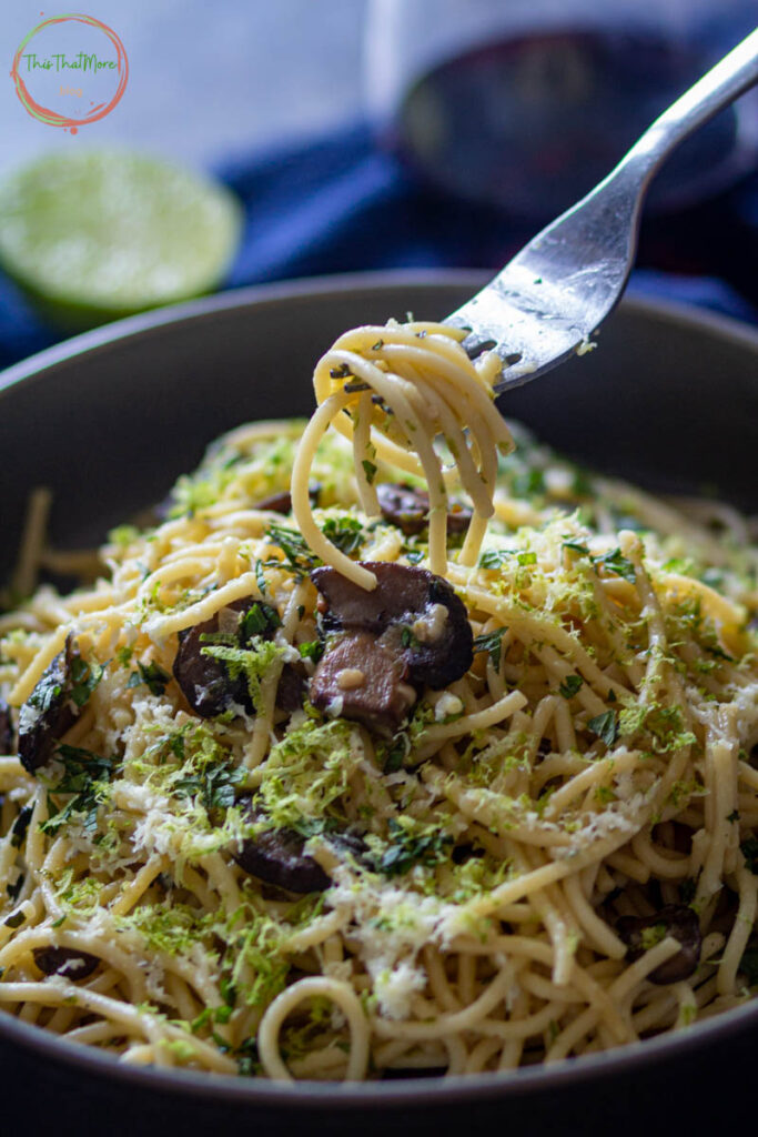 MUSHROOM GARLIC SPAGHETTI