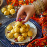 BESAN LADOO