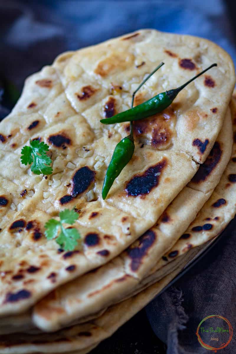 GARLIC NAAN