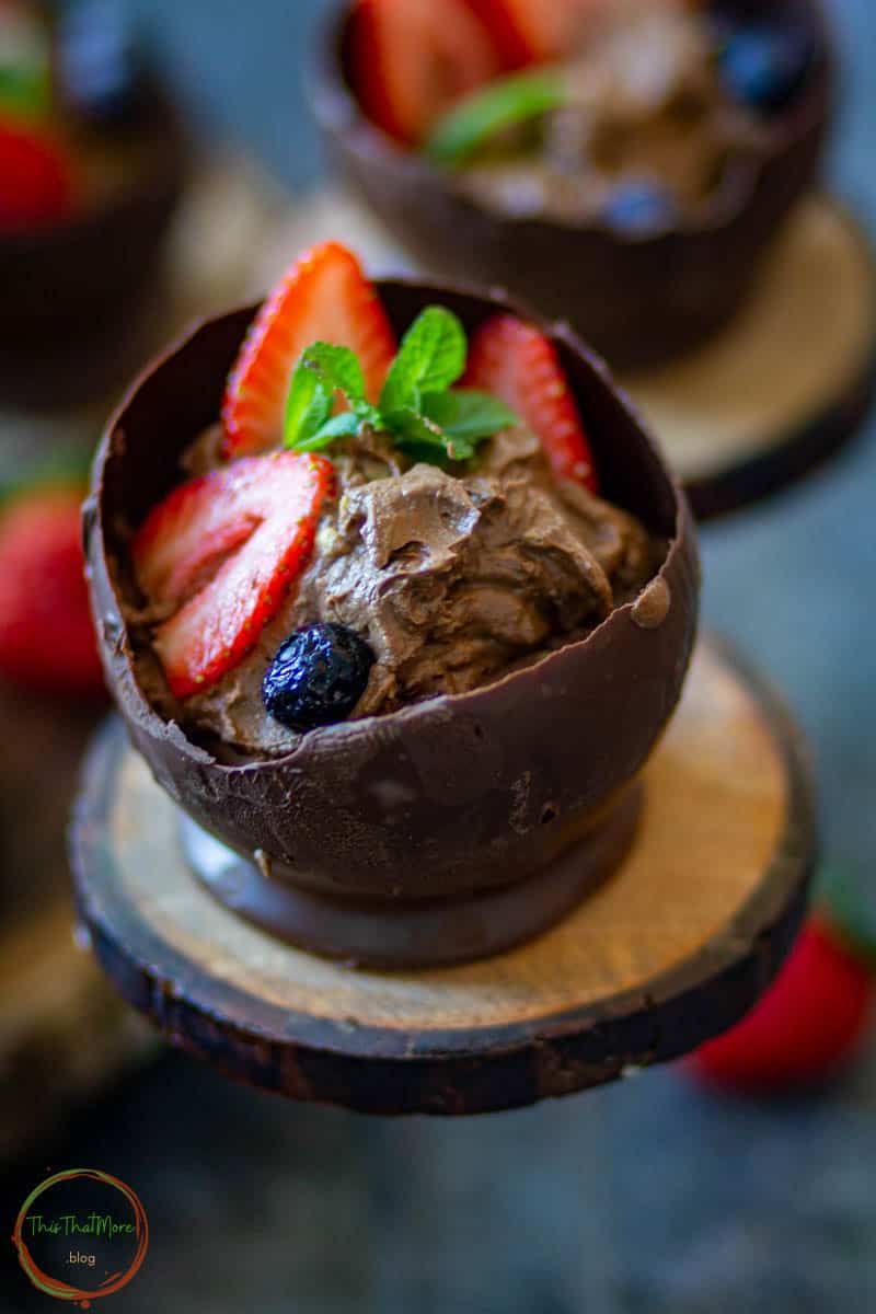 CHOCOLATE MOUSSE CUPS