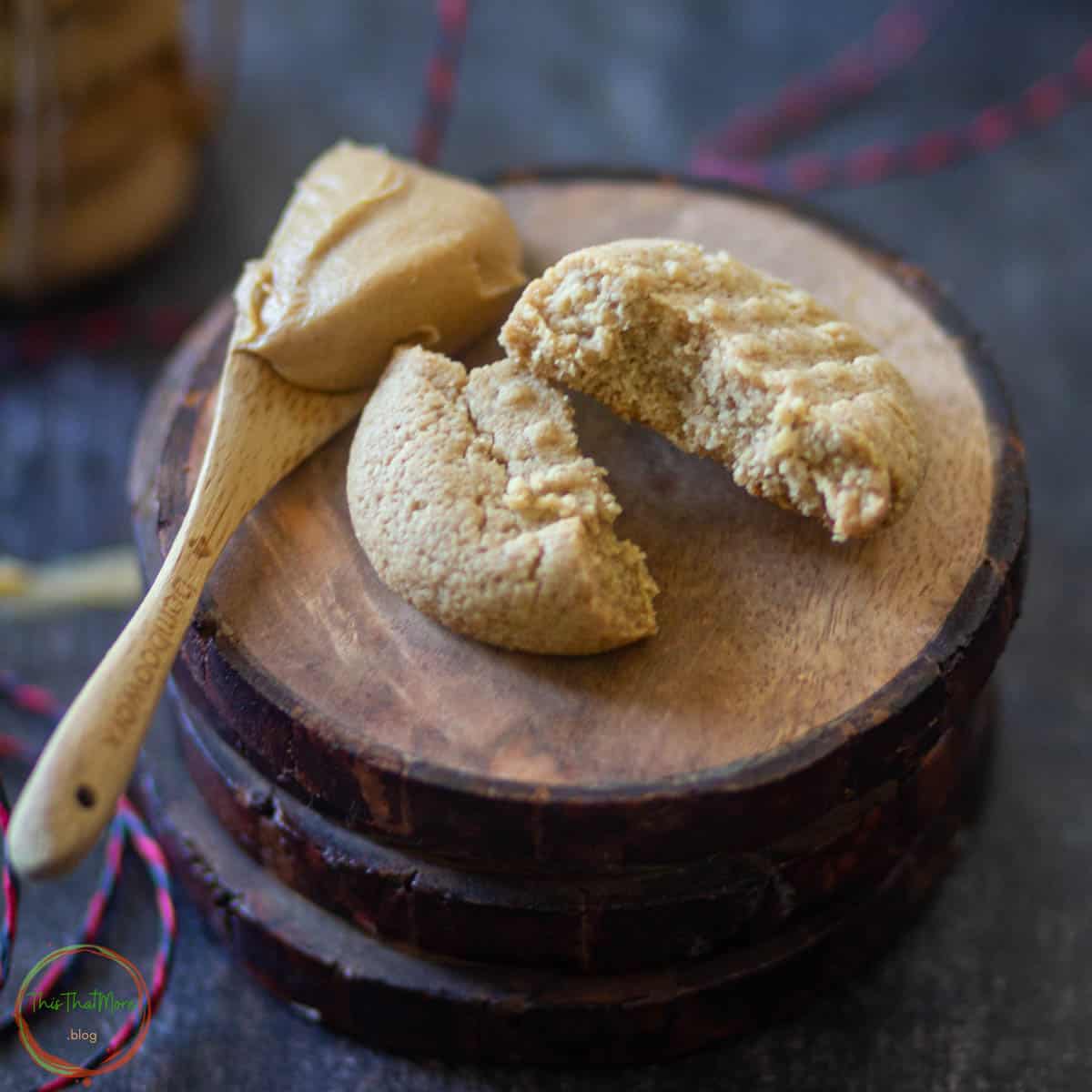 PEANUT BUTTER COOKIES