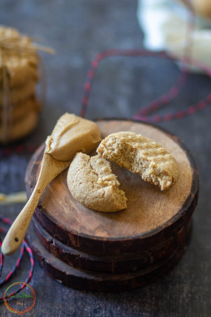 PEANUT BUTTER COOKIES