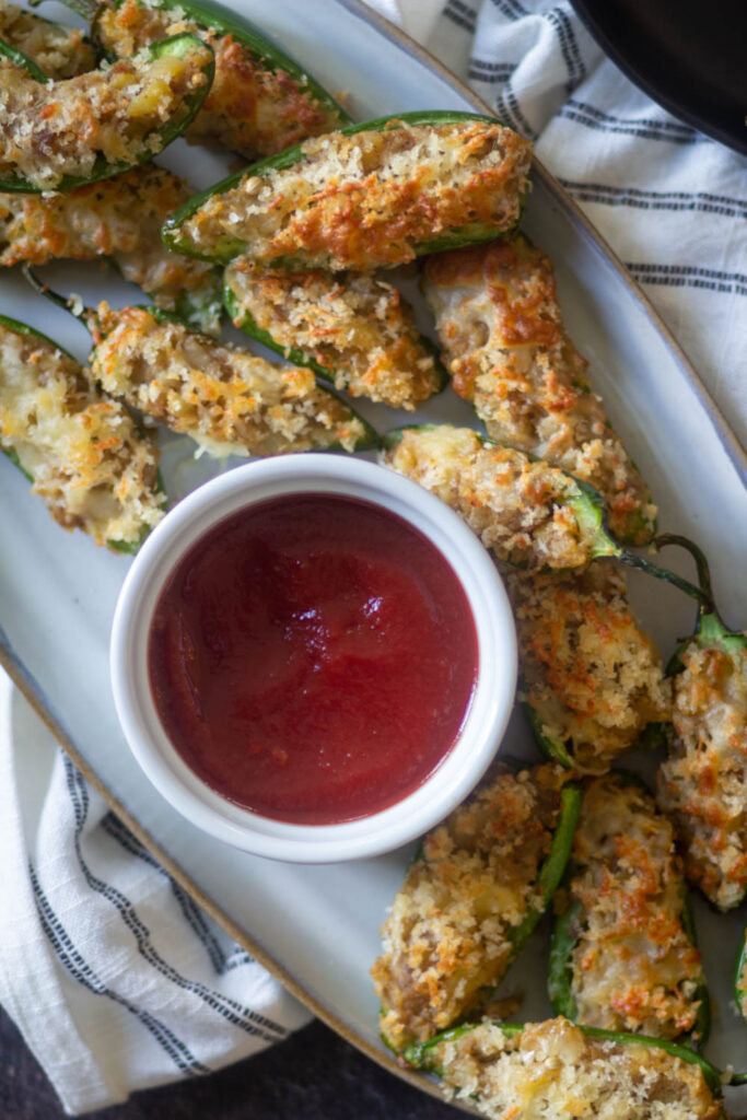 closeup shot of jalapeno poppers