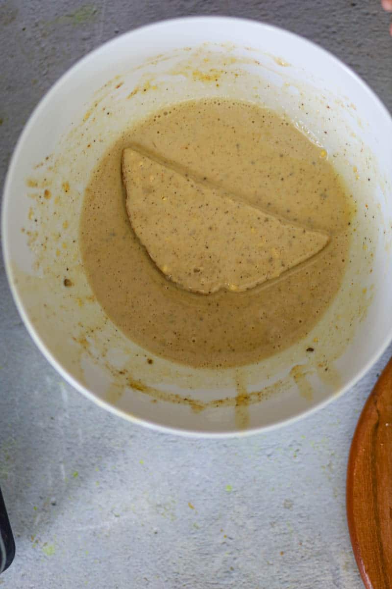 Dip the bread in the batter.