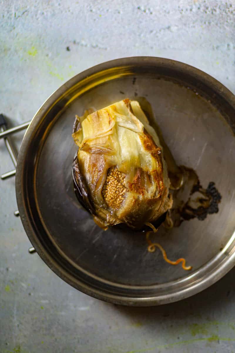 Peel the skin of eggplant.