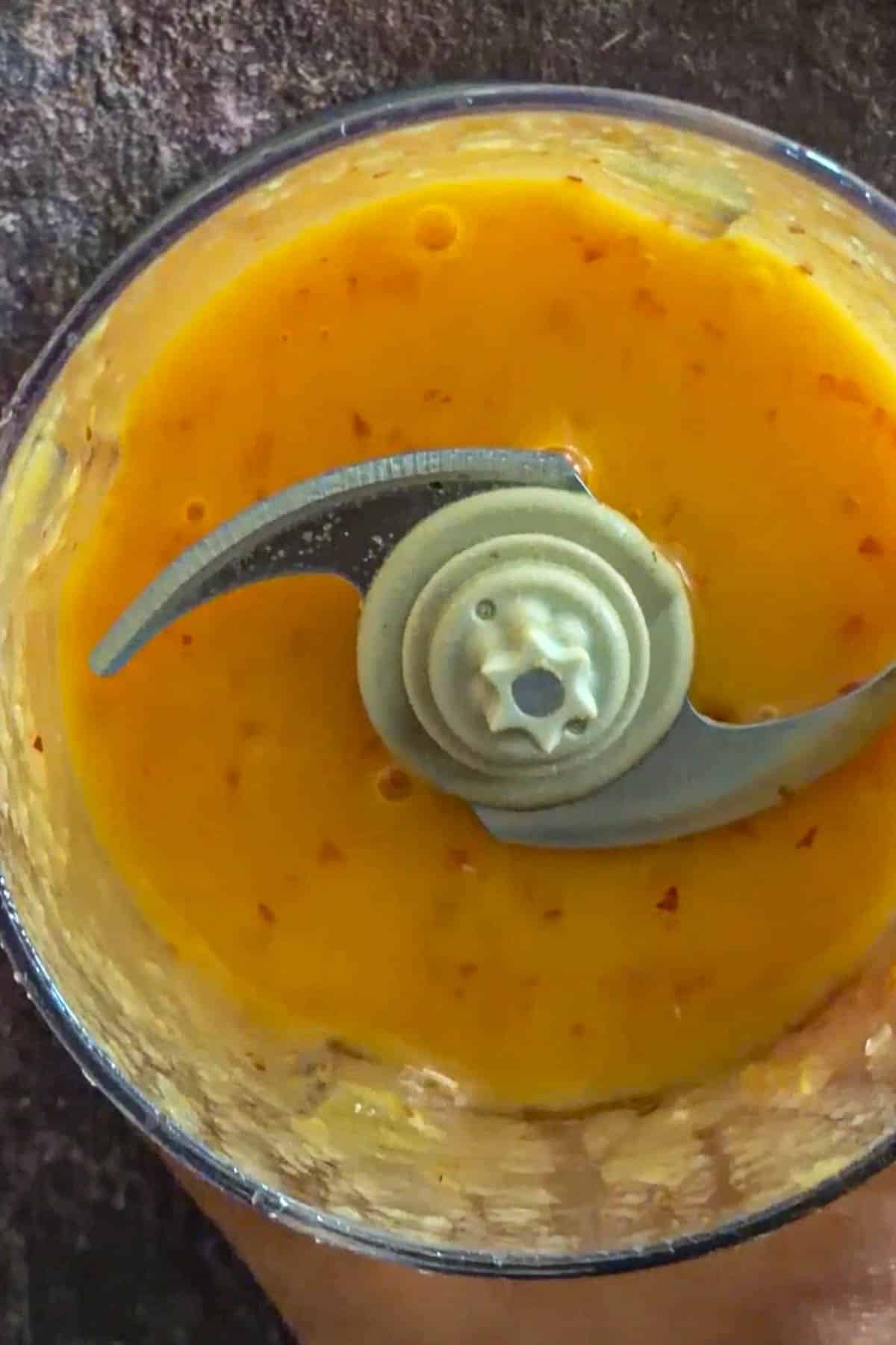 Fresh peach and mango blended into a smooth fruit puree.