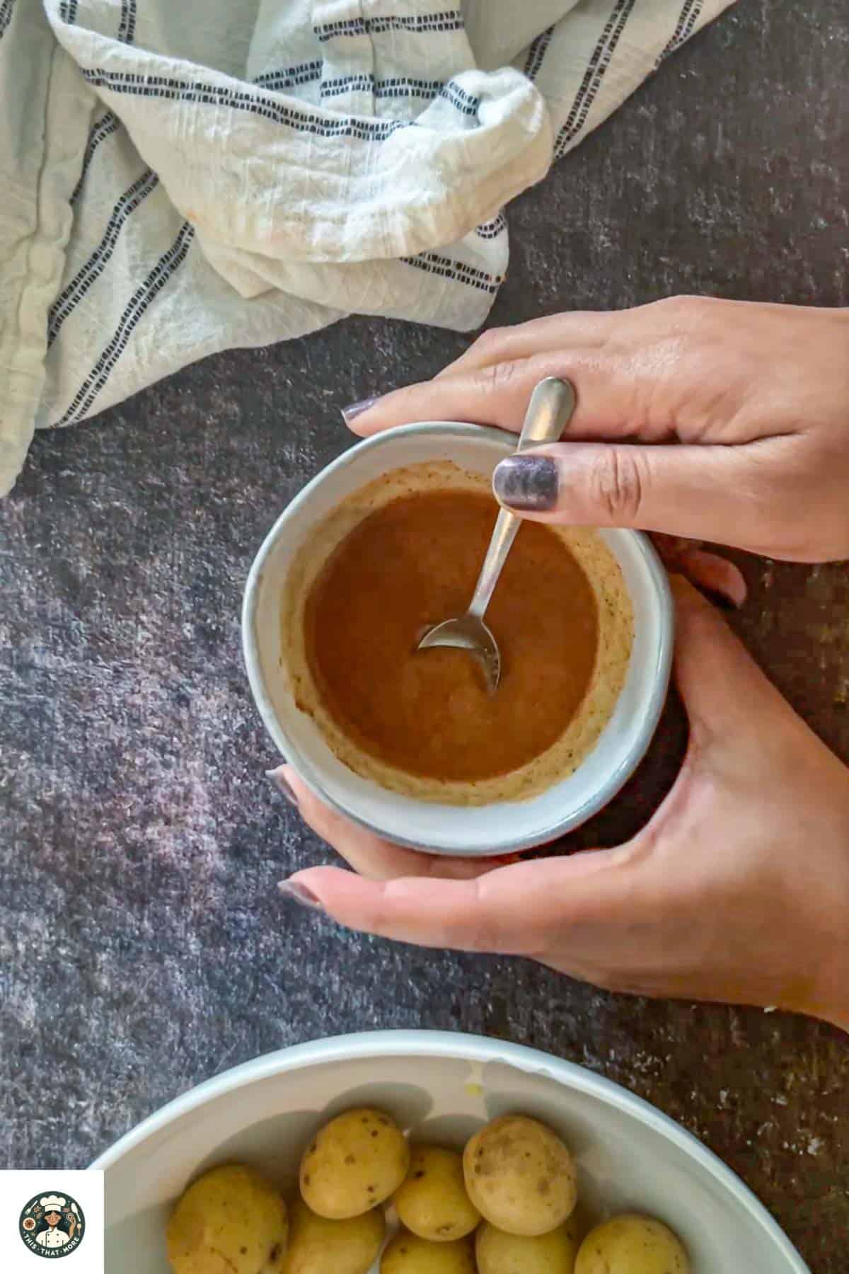 Make a spiced oil by mixing oil with paprika and garlic powder.