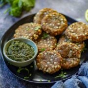 Crispy air fryer sabudana vada with green chutney.